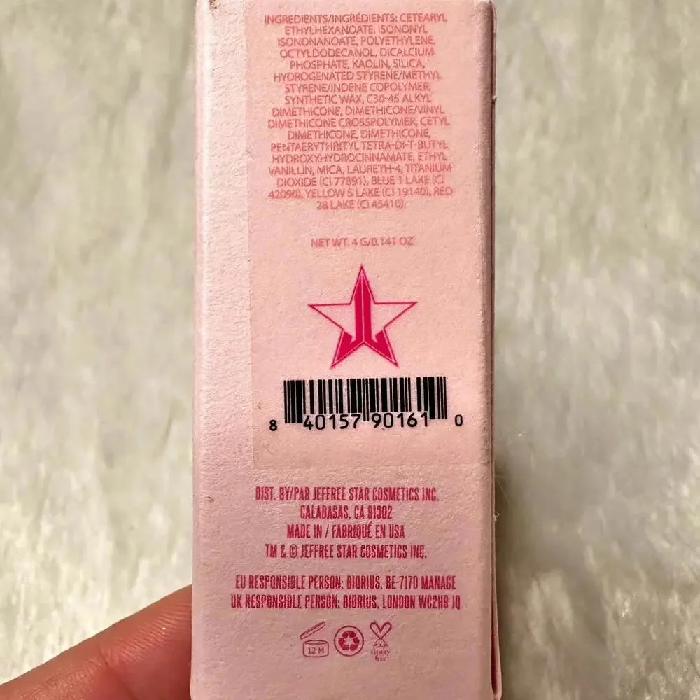 NIB Jeffree Star Hot Commodity Velvet Trap Lipstick Full Size 4g